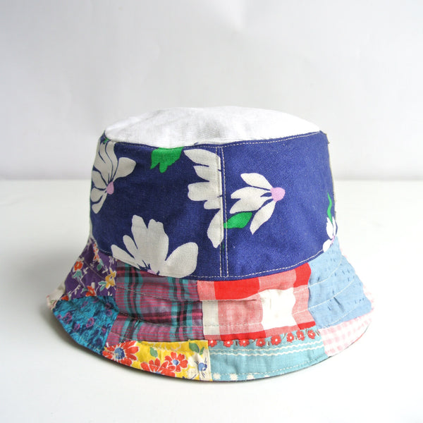 Reworked Bucket Hat "LA" Flower x 70s patchwork Small