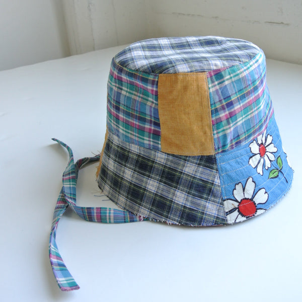 Reworked Polo bucket hat strap plaid medium