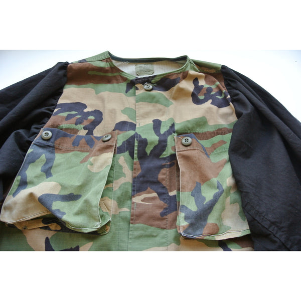 Reworked army jacket with balloon sleeves